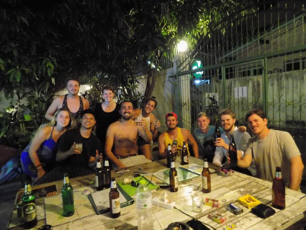 The Oasis Hostel (Adults Only) Bangkok Exterior foto