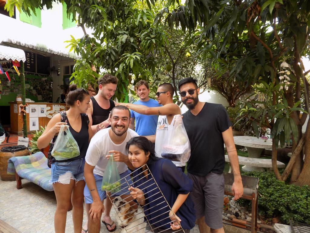 The Oasis Hostel (Adults Only) Bangkok Exterior foto
